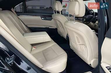 Седан Mercedes-Benz S-Class 2013 в 