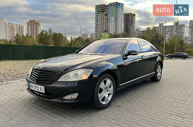 Седан Mercedes-Benz S-Class 2005 в Києві