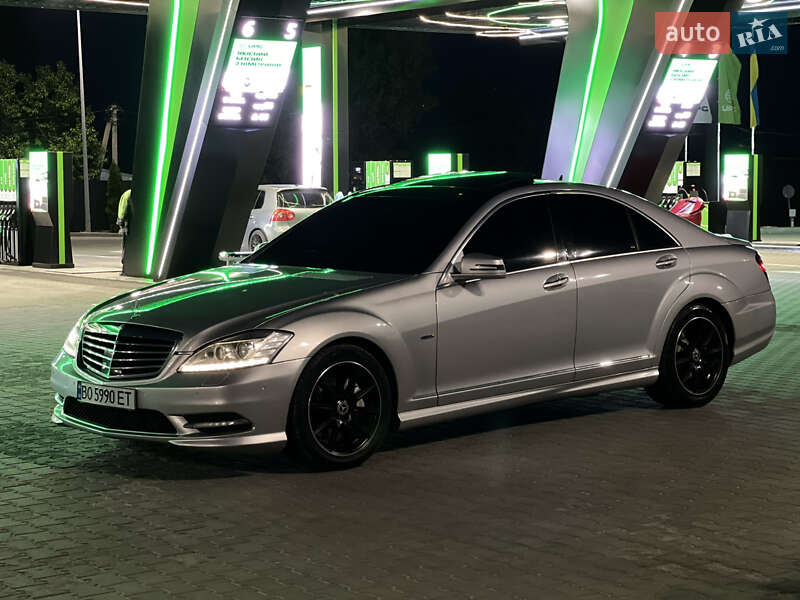 Седан Mercedes-Benz S-Class 2010 в Тернополі