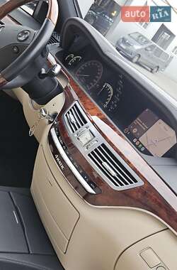 Седан Mercedes-Benz S-Class 2008 в 