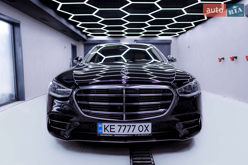 Седан Mercedes-Benz S-Class 2023 в Днепре