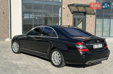Седан Mercedes-Benz S-Class 2005 в  фото 9 Седан Mercedes-Benz S-Class 2005 в