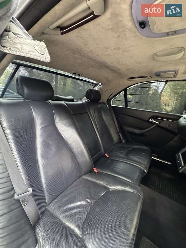 Седан Mercedes-Benz S-Class 2003 в Запорожье