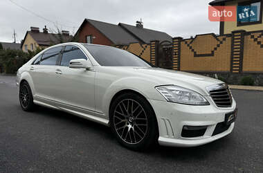 Седан Mercedes-Benz S-Class 2008 в 