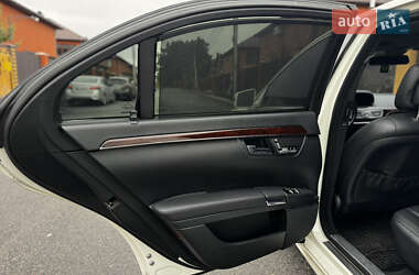 Седан Mercedes-Benz S-Class 2008 в 