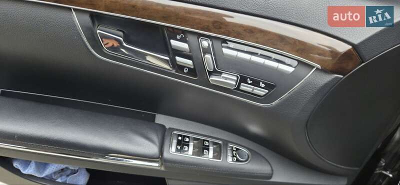 Седан Mercedes-Benz S-Class 2011 в Луцке