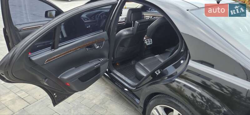 Седан Mercedes-Benz S-Class 2011 в Луцке