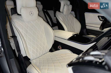 Седан Mercedes-Benz S-Class 2022 в 