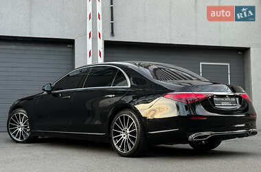 Седан Mercedes-Benz S-Class 2022 в  фото 32 Седан Mercedes-Benz S-Class 2022 в