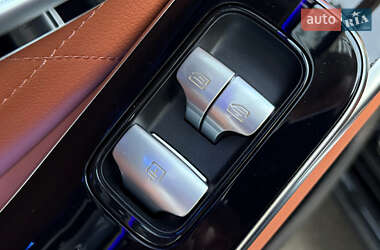 Седан Mercedes-Benz S-Class 2022 в  фото 66 Седан Mercedes-Benz S-Class 2022 в