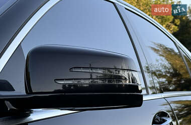 Седан Mercedes-Benz S-Class 2012 в 