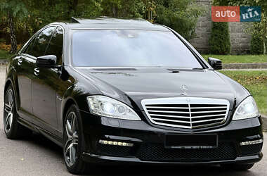 Седан Mercedes-Benz S-Class 2012 в 