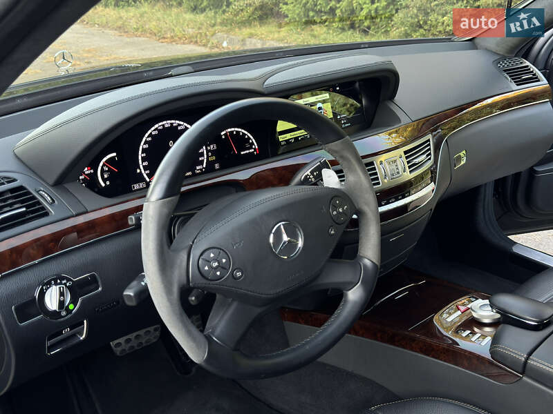 Седан Mercedes-Benz S-Class 2012 в Ровно