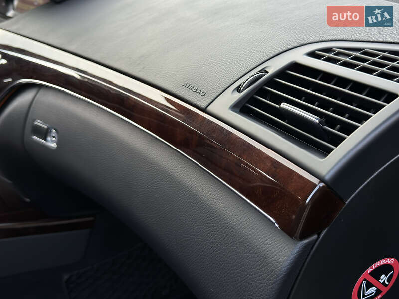 Седан Mercedes-Benz S-Class 2012 в Ровно