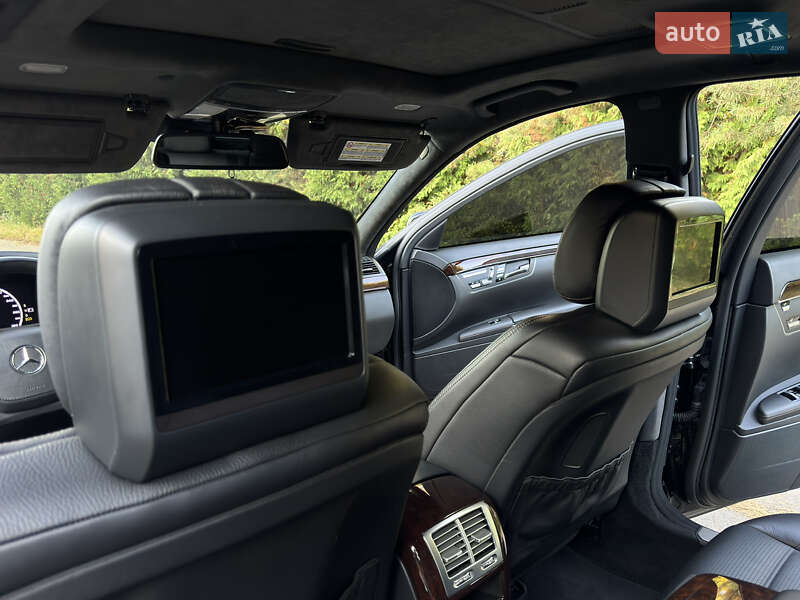Седан Mercedes-Benz S-Class 2012 в Ровно