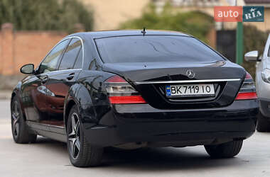 Седан Mercedes-Benz S-Class 2008 в 