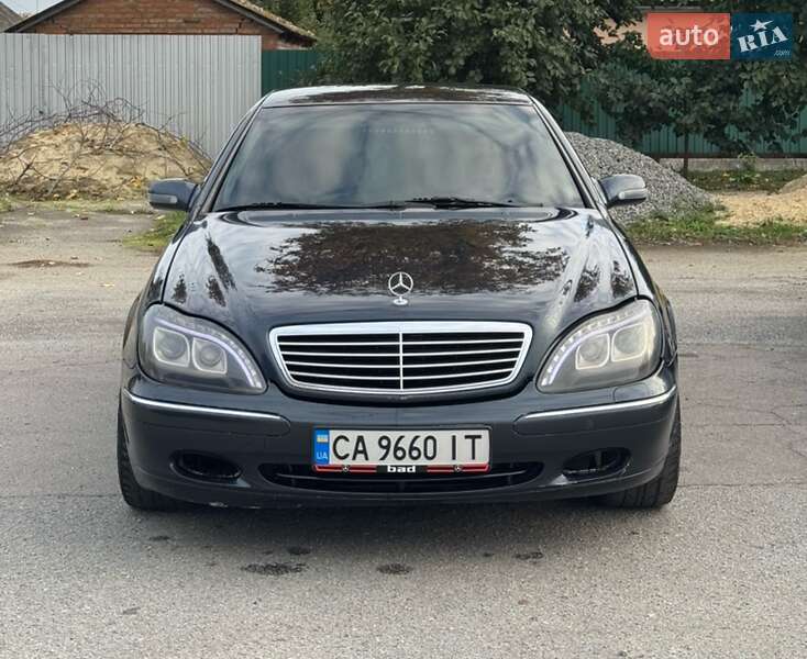 Седан Mercedes-Benz S-Class 1999 в  фото Седан Mercedes-Benz S-Class 1999 в