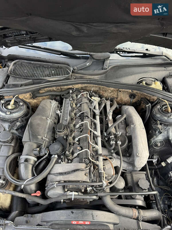 Седан Mercedes-Benz S-Class 1999 в Шполі