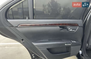 Седан Mercedes-Benz S-Class 2006 в 