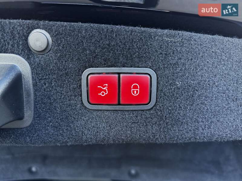Седан Mercedes-Benz S-Class 2013 в Києві фото 24 Седан Mercedes-Benz S-Class 2013 в Києві