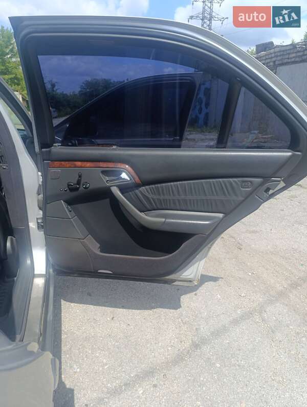 Седан Mercedes-Benz S-Class 2001 в Каменском фото 5 Седан Mercedes-Benz S-Class 2001 в Каменском
