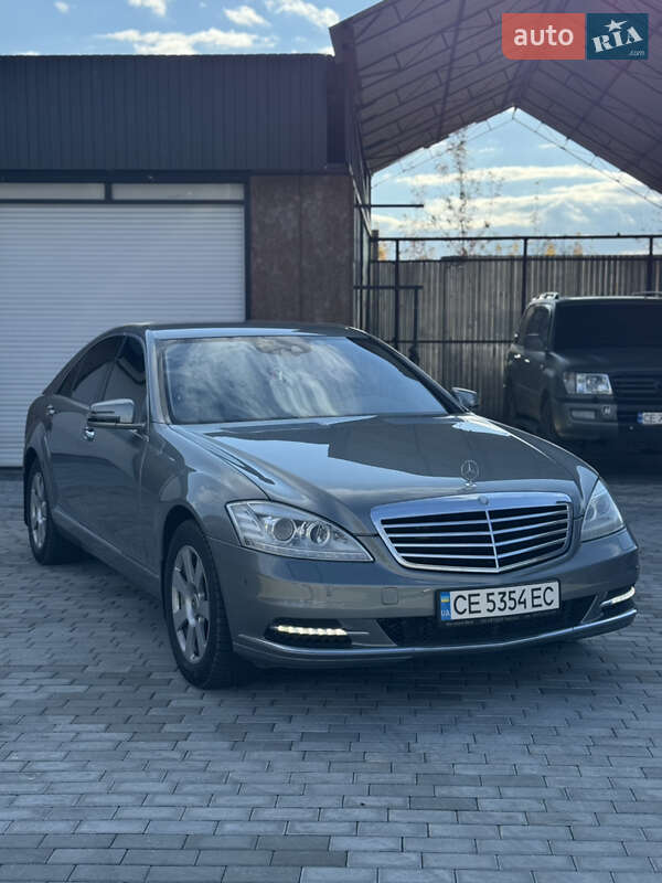 Седан Mercedes-Benz S-Class 2010 в Чернівцях фото 3 Седан Mercedes-Benz S-Class 2010 в Чернівцях