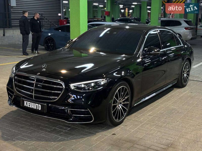 Mercedes-Benz S-Class 2021