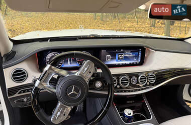 Седан Mercedes-Benz S-Class 2019 в  фото 31 Седан Mercedes-Benz S-Class 2019 в
