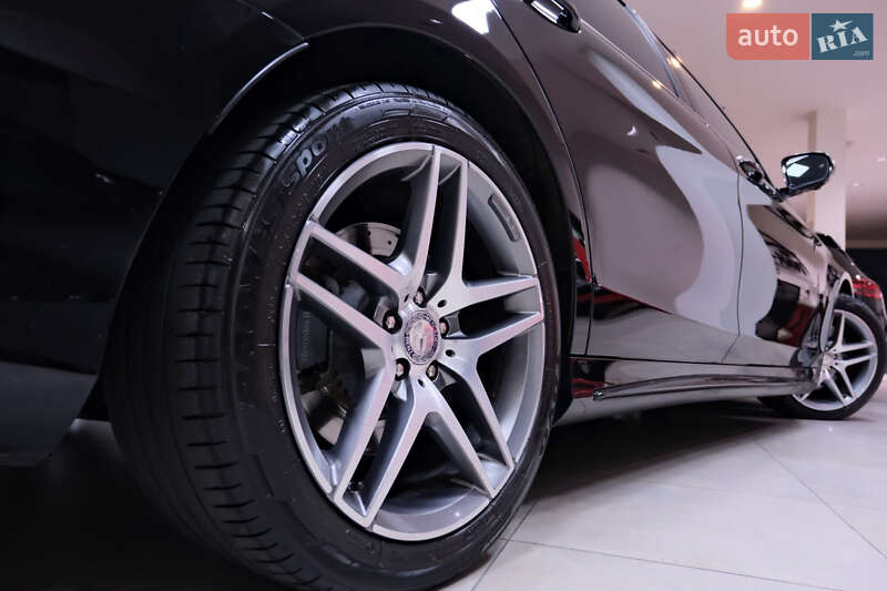 Седан Mercedes-Benz S-Class 2015 в Львове