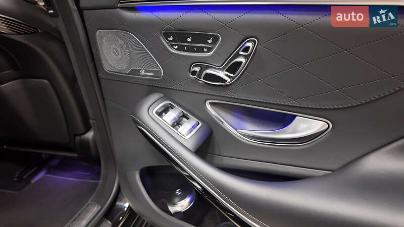 Седан Mercedes-Benz S-Class 2015 в Львове