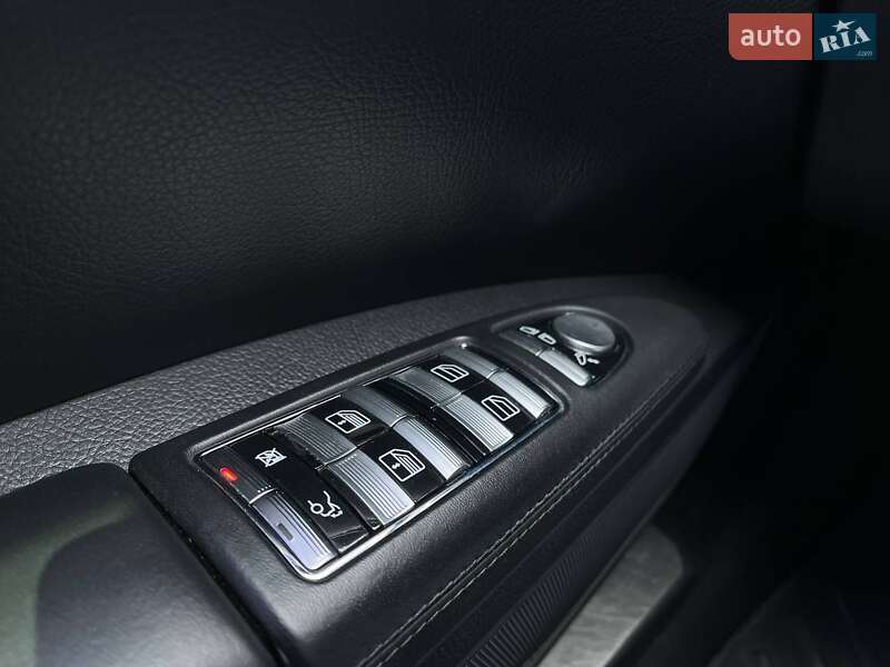 Седан Mercedes-Benz S-Class 2007 в Києві фото 29 Седан Mercedes-Benz S-Class 2007 в Києві
