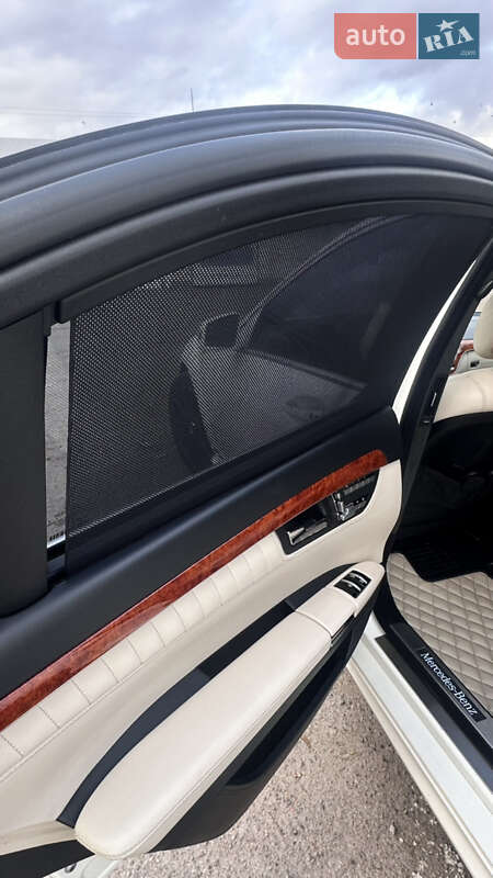 Седан Mercedes-Benz S-Class 2010 в Львове фото 34 Седан Mercedes-Benz S-Class 2010 в Львове