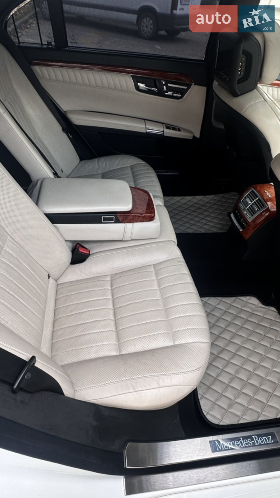 2010 Mercedes-Benz S-klasse - мініатюра 47