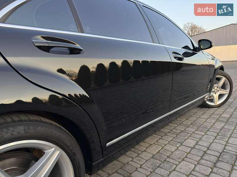 Седан Mercedes-Benz S-Class 2006 в Черновцах