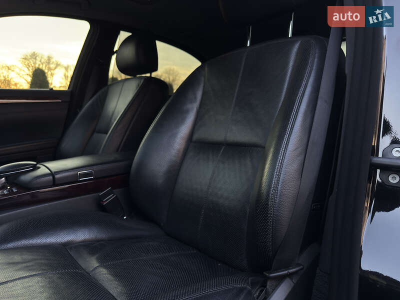 Седан Mercedes-Benz S-Class 2006 в Черновцах