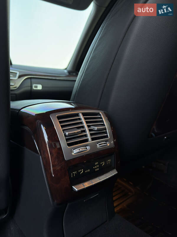 Седан Mercedes-Benz S-Class 2006 в Черновцах