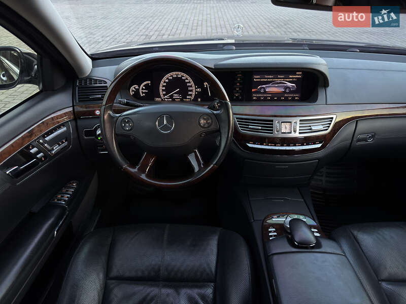 Седан Mercedes-Benz S-Class 2006 в Черновцах