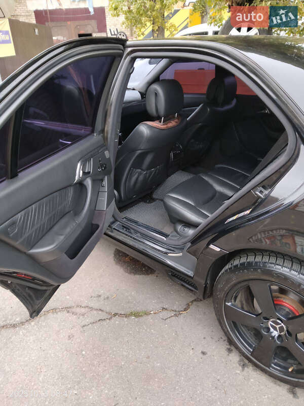 Седан Mercedes-Benz S-Class 2003 в Николаеве фото 12 Седан Mercedes-Benz S-Class 2003 в Николаеве