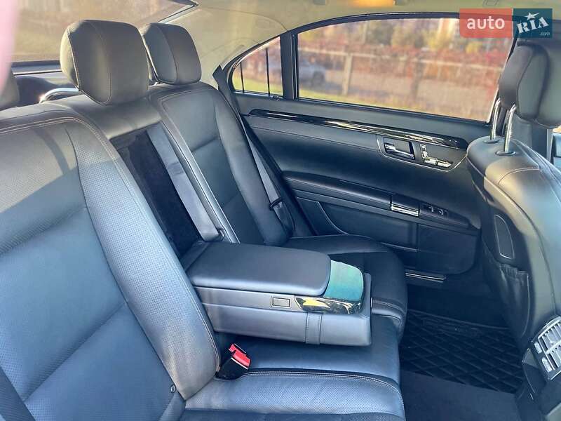 Седан Mercedes-Benz S-Class 2010 в Киеве