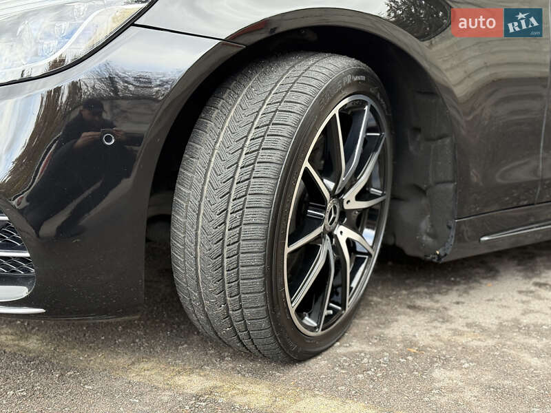 Седан Mercedes-Benz S-Class 2017 в Рівному