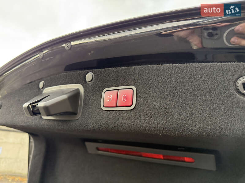 Седан Mercedes-Benz S-Class 2017 в Рівному