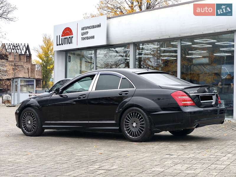 Седан Mercedes-Benz S-Class 2008 в Днепре