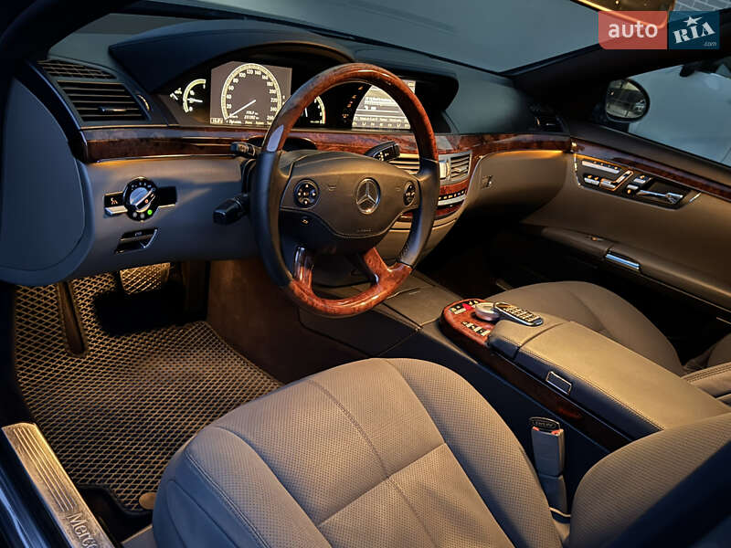 Седан Mercedes-Benz S-Class 2008 в Ужгороді фото 63 Седан Mercedes-Benz S-Class 2008 в Ужгороді