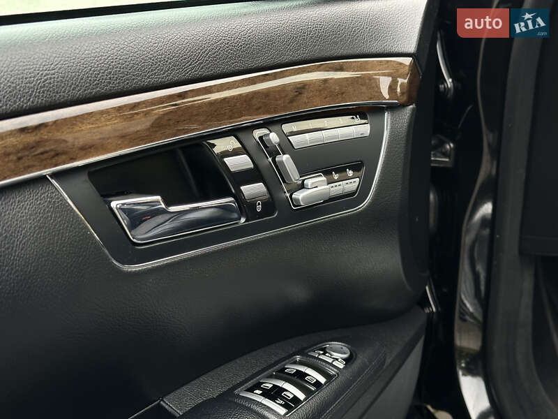 Седан Mercedes-Benz S-Class 2012 в Стрые