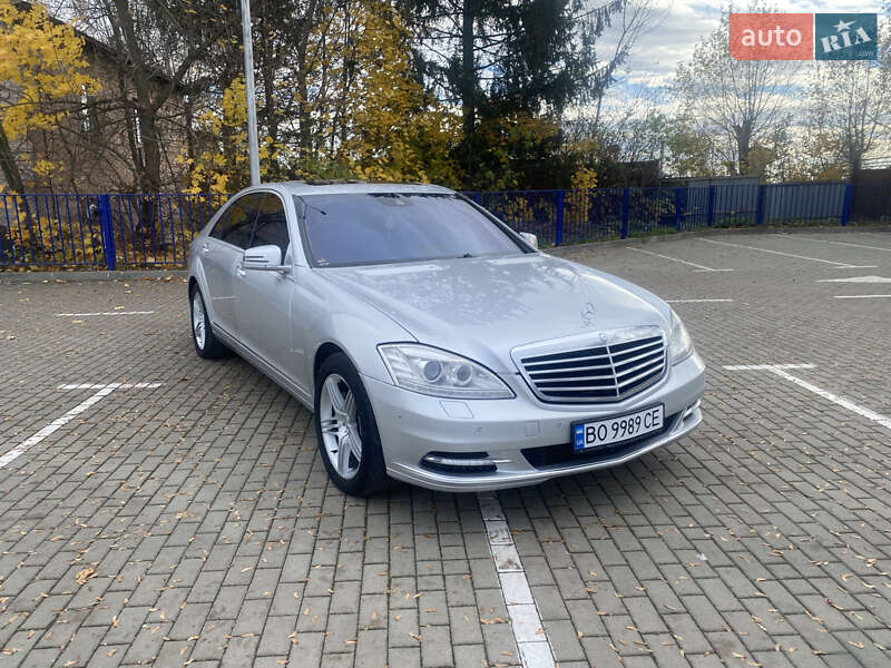 Седан Mercedes-Benz S-Class 2010 в Тернополі