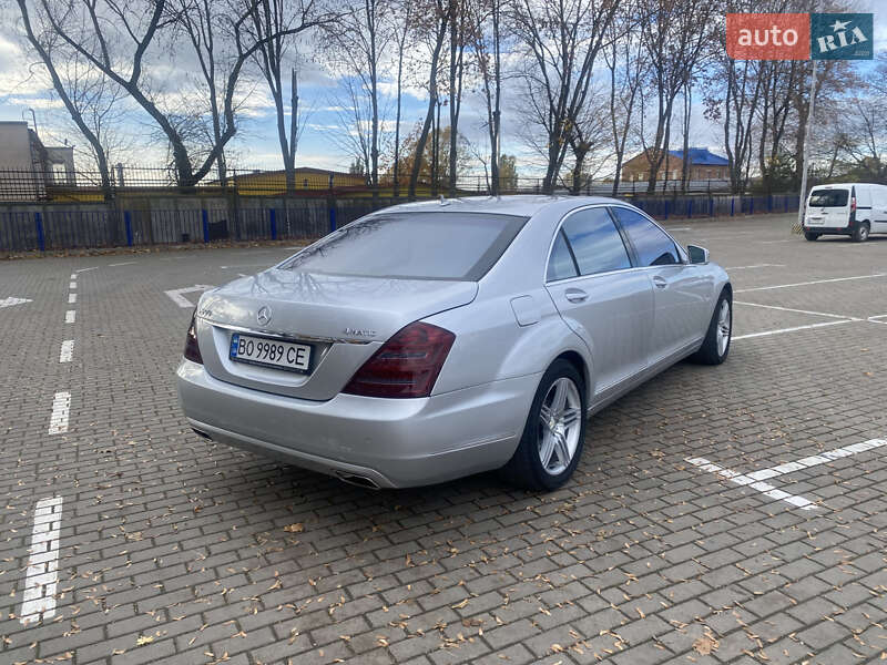 Седан Mercedes-Benz S-Class 2010 в Тернополі