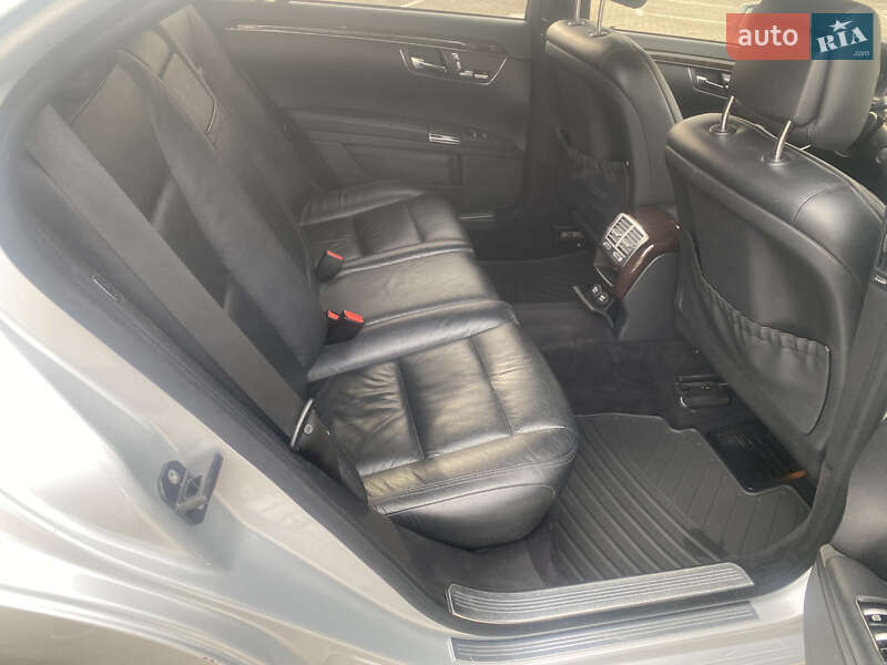 Седан Mercedes-Benz S-Class 2010 в Тернополі