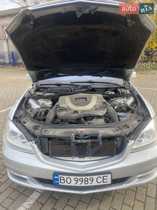 Седан Mercedes-Benz S-Class 2010 в Тернополі