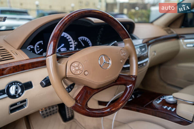Седан Mercedes-Benz S-Class 2010 в Киеве фото 37 Седан Mercedes-Benz S-Class 2010 в Киеве