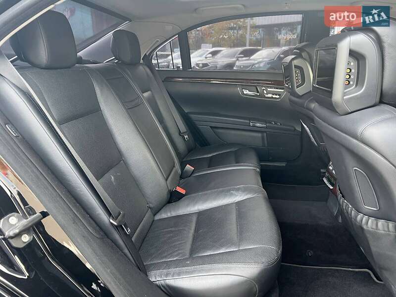 Седан Mercedes-Benz S-Class 2010 в Киеве